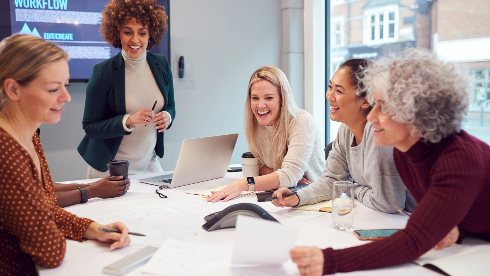 Team-Meeting – Interne Kommunikation mit Bee Communications